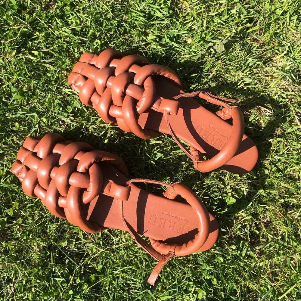 Cabersa - Padded Fisherman Sandal